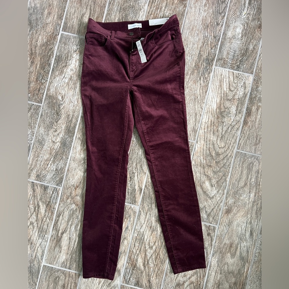 NWT Ann Taylor LOFT High Rise Skinny Corduroy Pants in Burgundy, Women’s Size 26